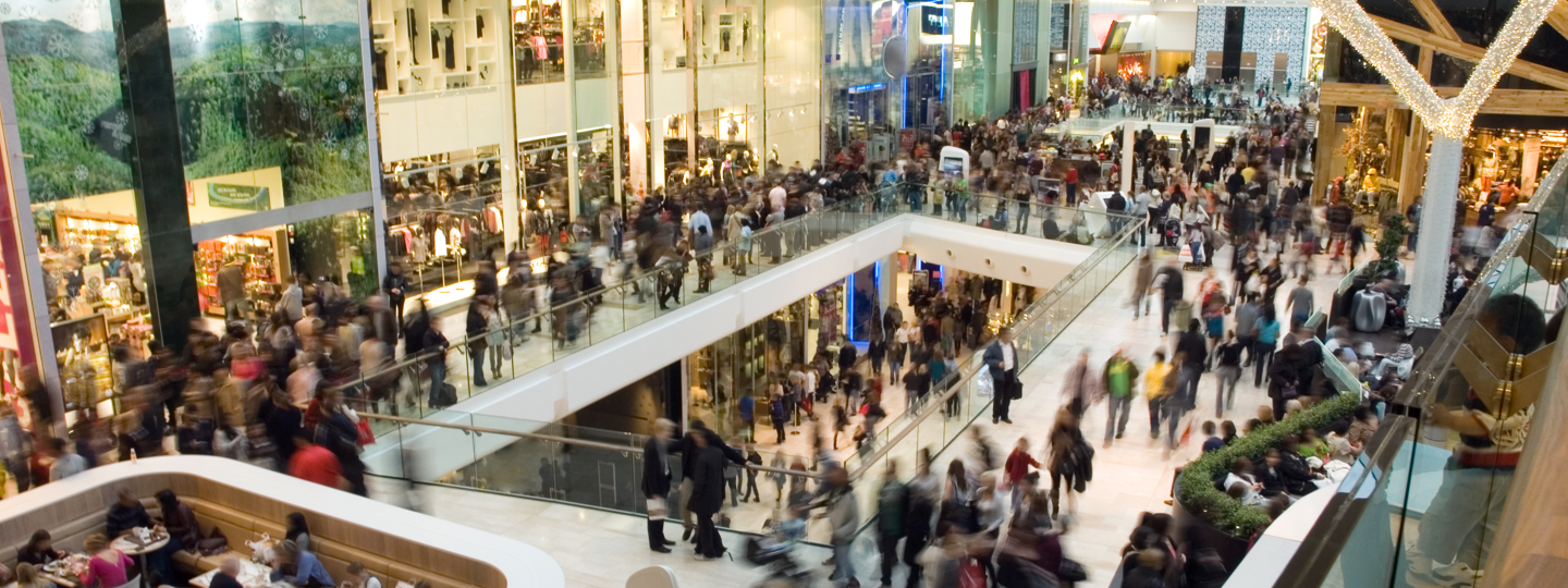 Interior view of a very crowded mall